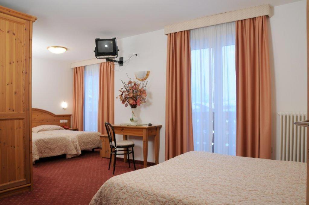 Hotel La Noria Commezzadura Εξωτερικό φωτογραφία